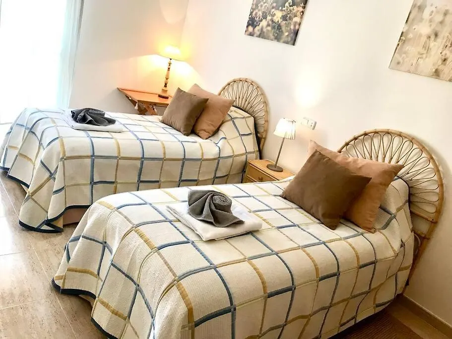 Charming 3 Bed Apartment @ Al-Sakia Village Quarteira 0*,  Portugal